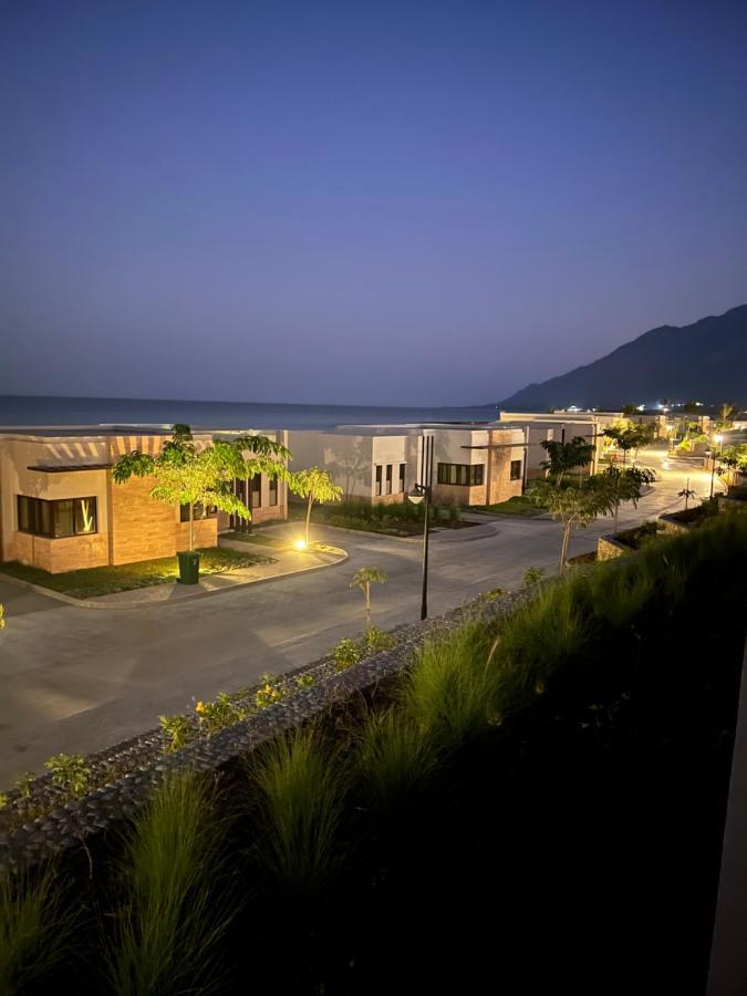 Beach Front Le Bon Villa Mascate Exterior foto